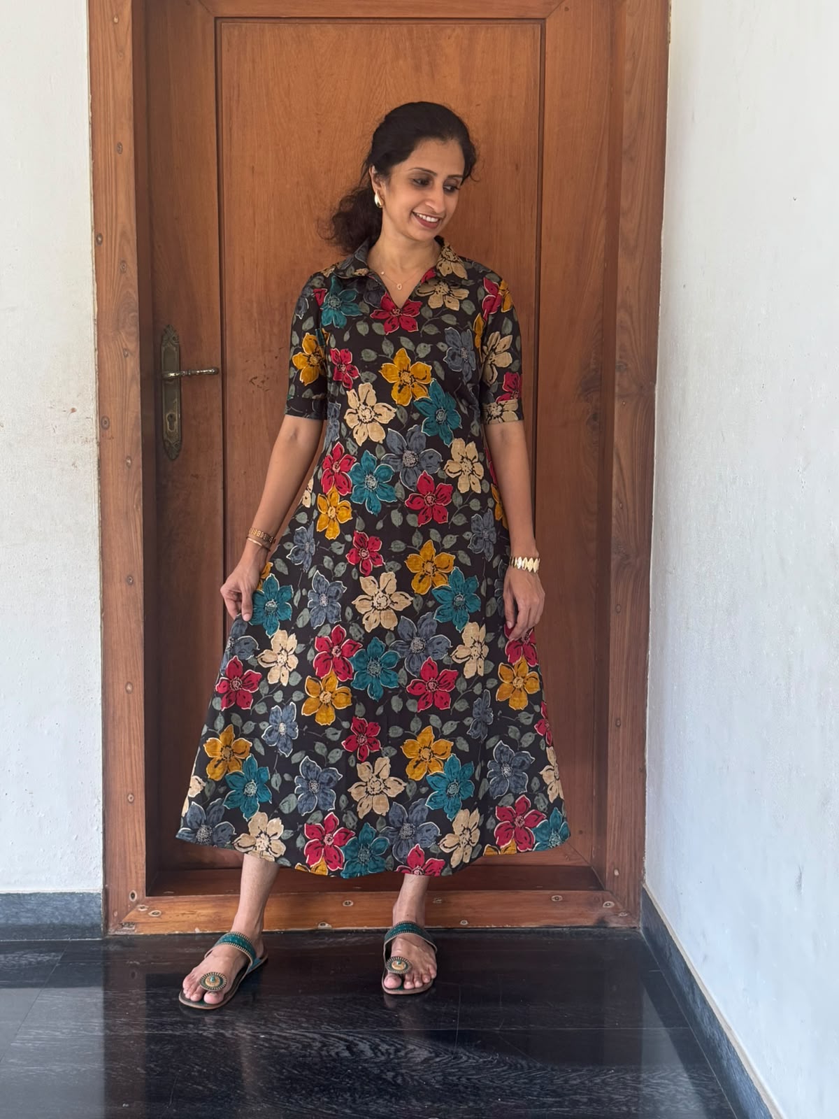 Black Multicolour Floral A-Line Cotton Kurti